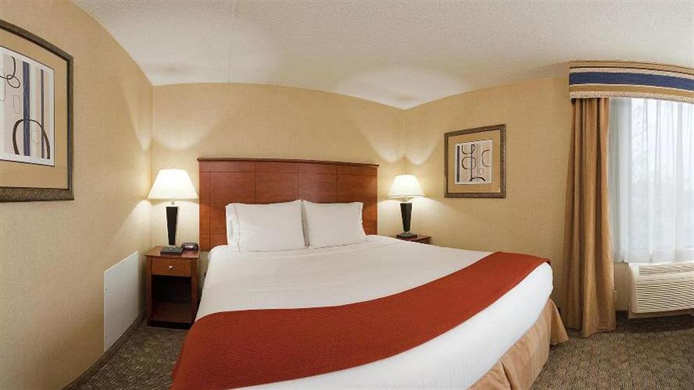 Holiday Inn Express Ramsey Mahwah By Ihg Екстер'єр фото
